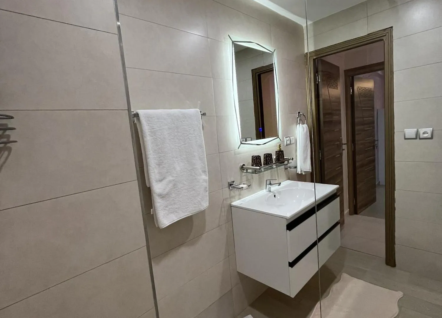 Marrakech L'Aeroport Apartman Marrákes